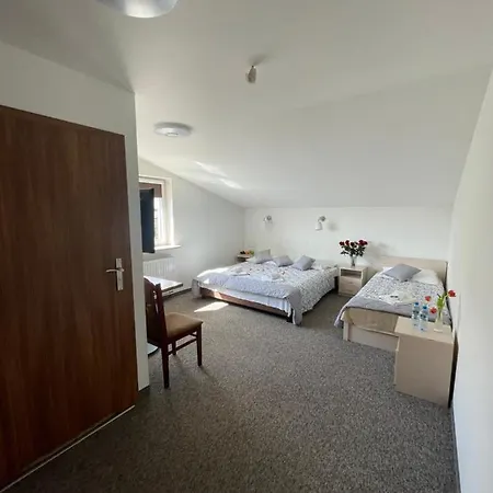 לינה וארוחת בוקר Gold 3*