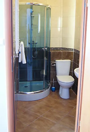 לינה וארוחת בוקר Gold רשין